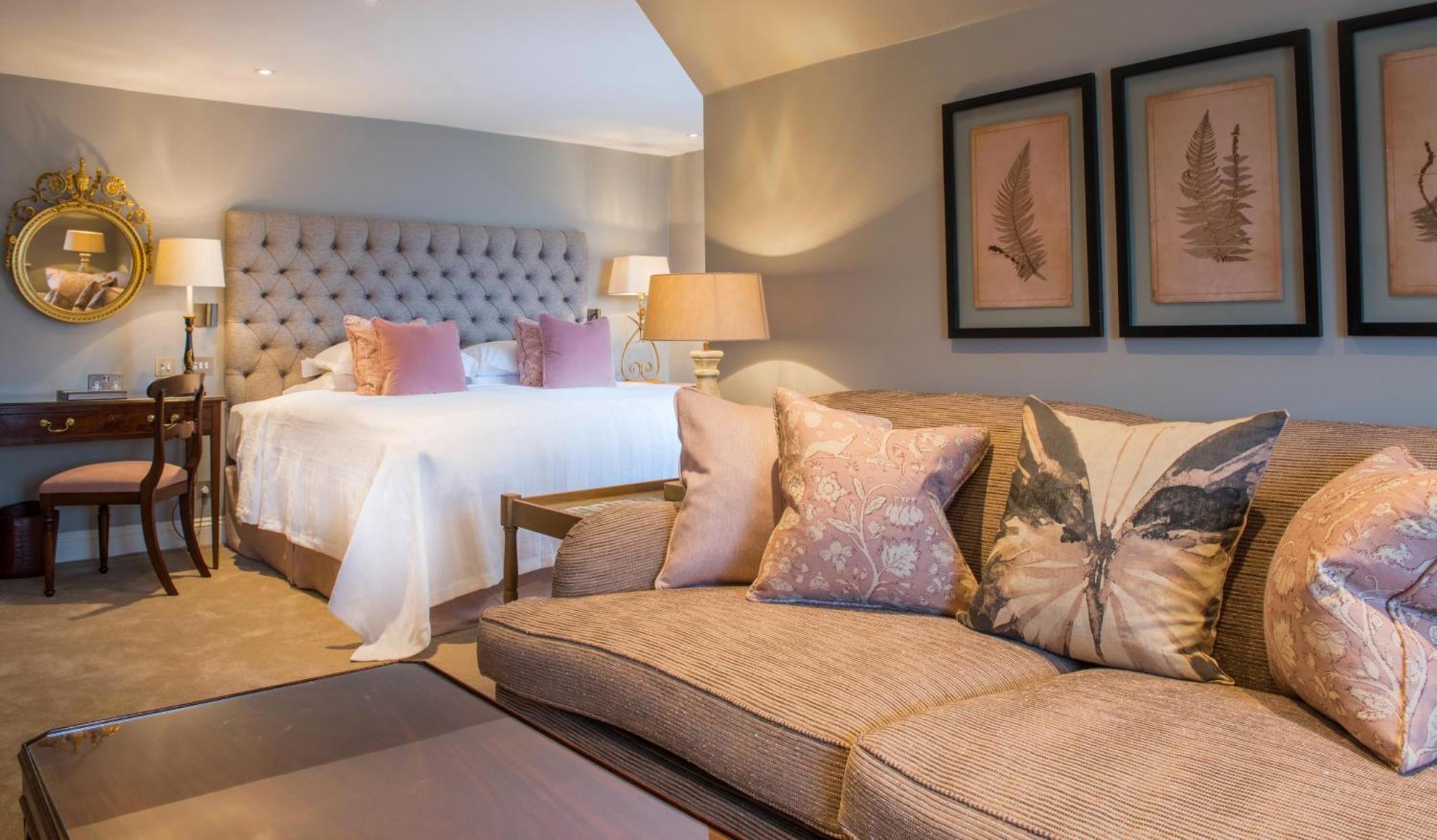 Chewton Glen Hotel - An Iconic Luxury Hotel New Milton Exterior photo