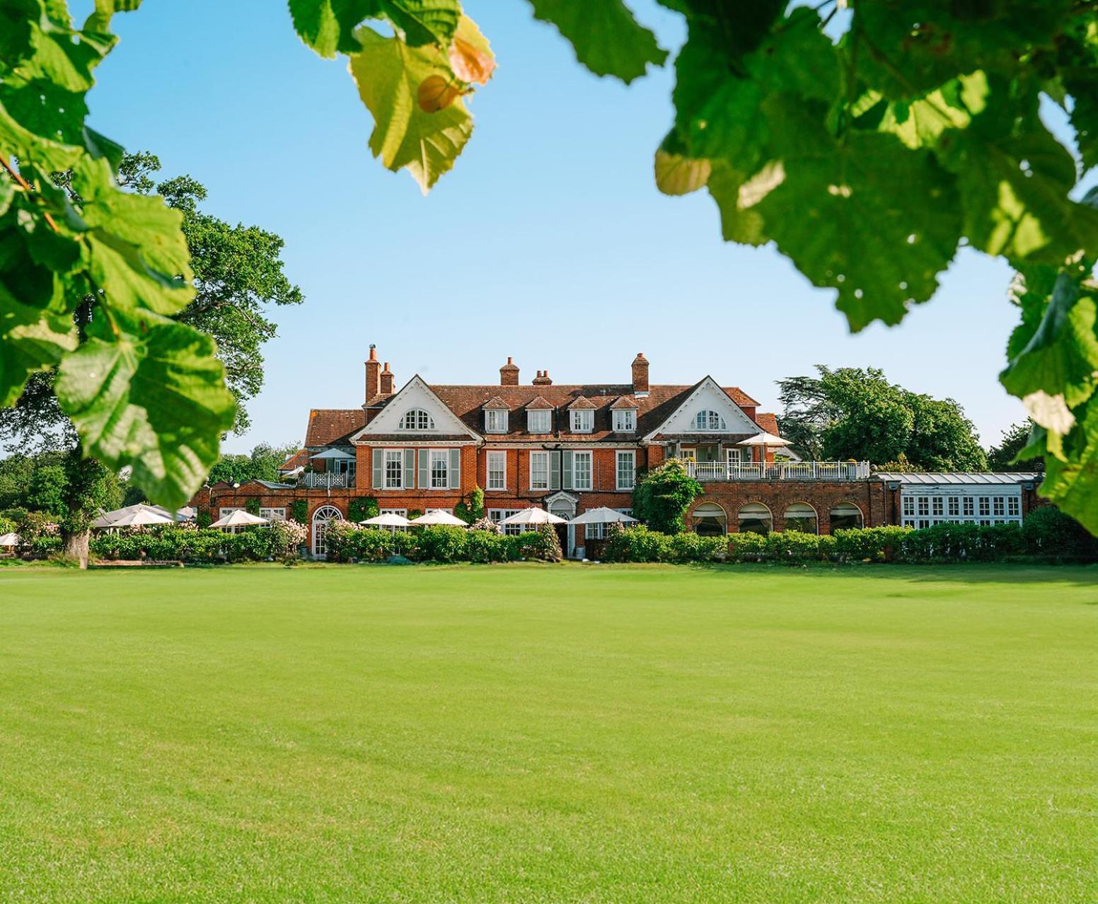Chewton Glen Hotel - An Iconic Luxury Hotel New Milton Exterior photo