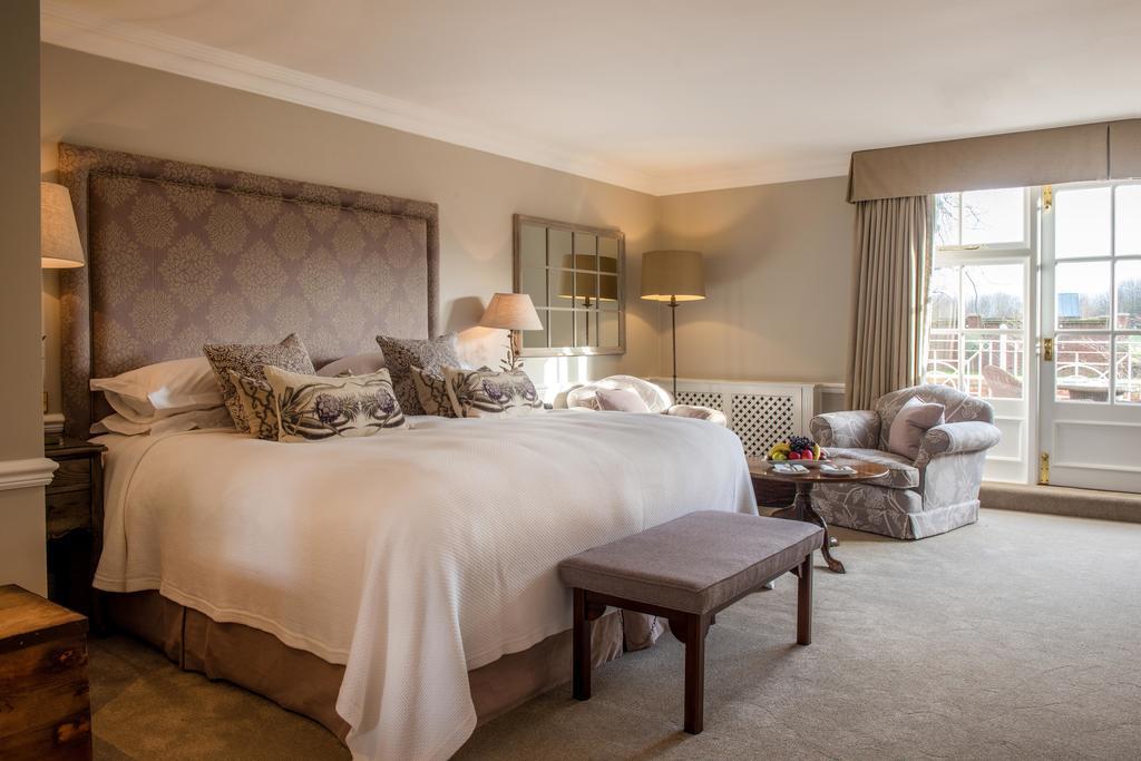 Chewton Glen Hotel - An Iconic Luxury Hotel New Milton Exterior photo